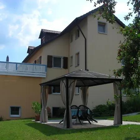 Apartman Nette In Garitz Mit Garten Und Terrasse By Interhome *